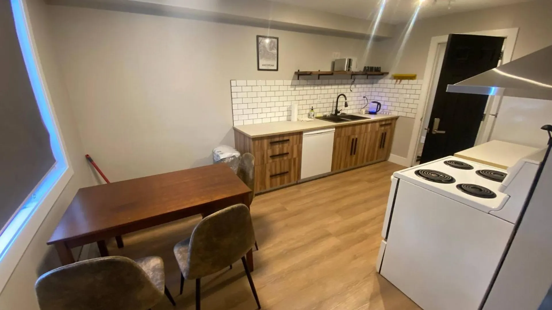 אדמונטון Newly Renovated 1Br1Ba With Asian Style Tea Room